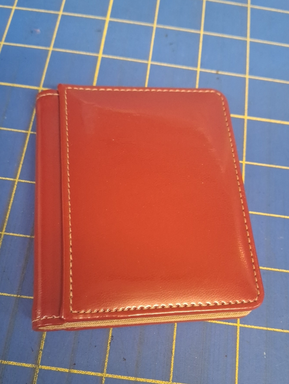 Creative Memories Red Pleather Photo 3.5x4 Album Wallet
